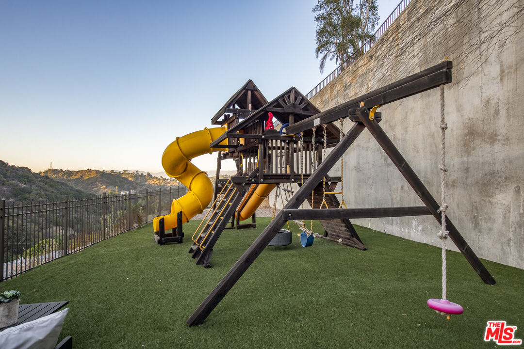 MLS #25612501 image #32