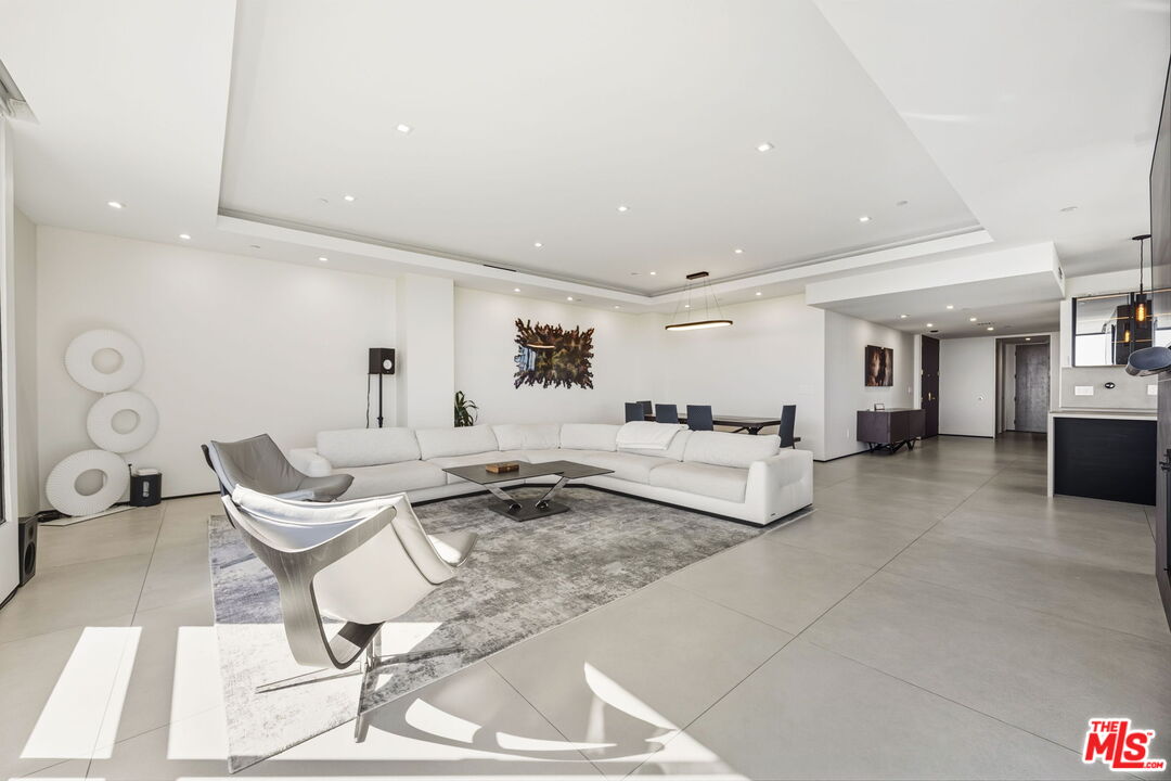 MLS #25612513 image #13