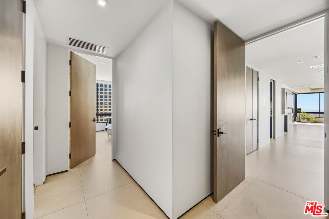 MLS #25612513 image #26