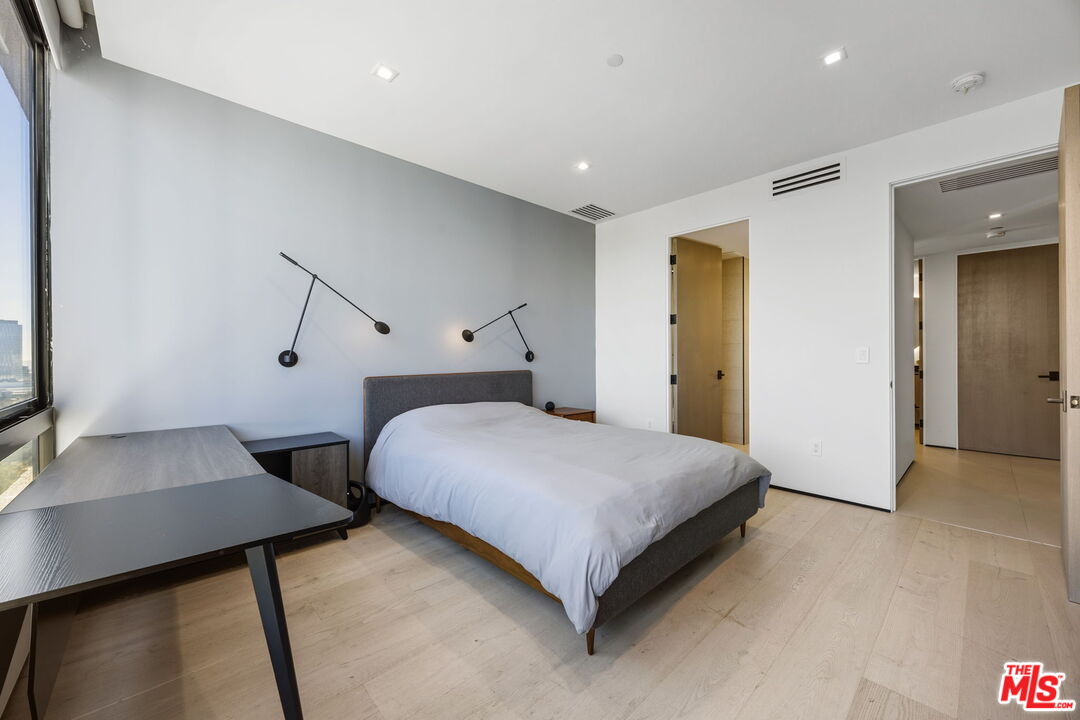 MLS #25612513 image #28