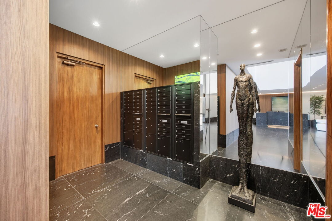 MLS #25612513 image #54