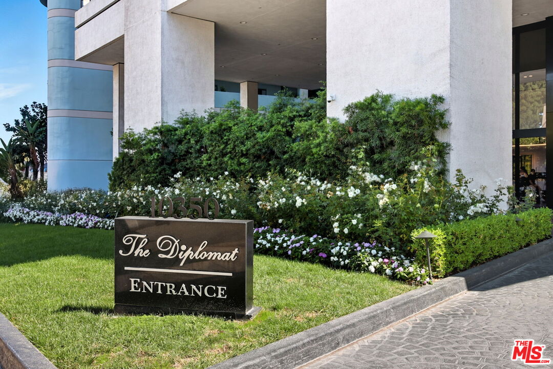 MLS #25612513 image #57