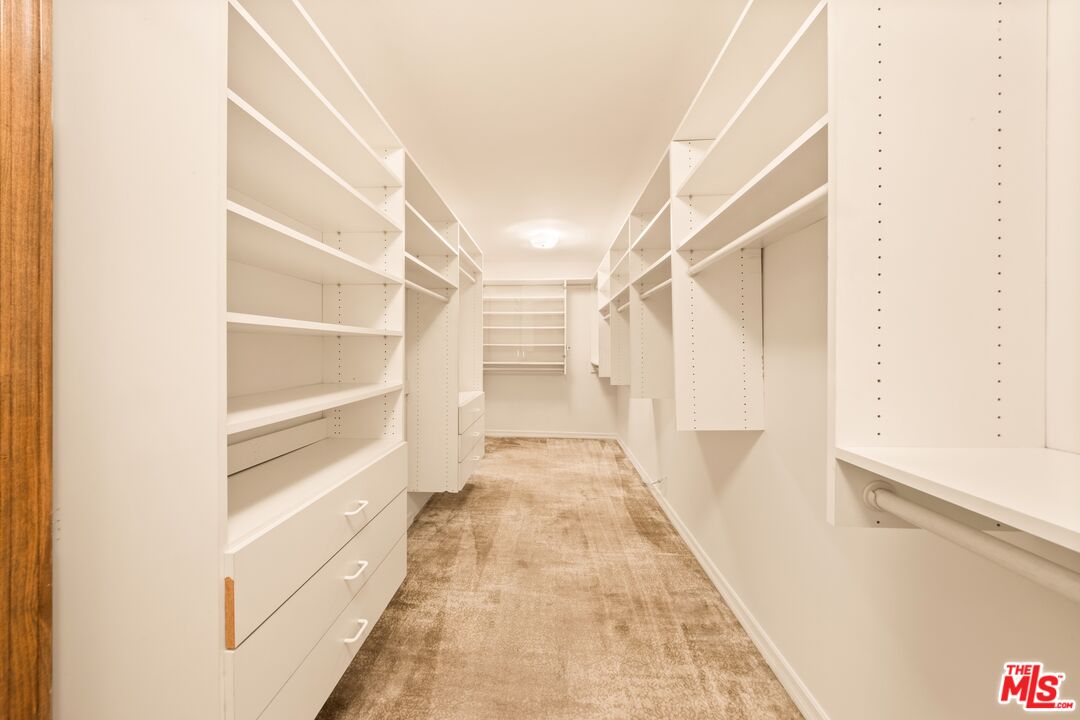 MLS #25612533 image #13