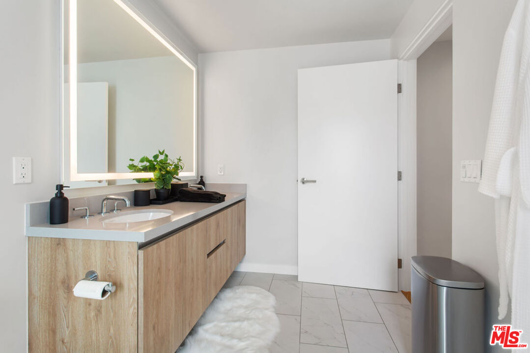 MLS #25612557 image #21