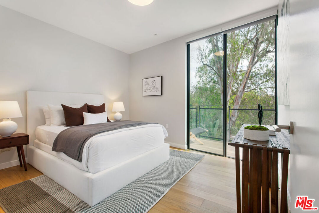 MLS #25612557 image #23