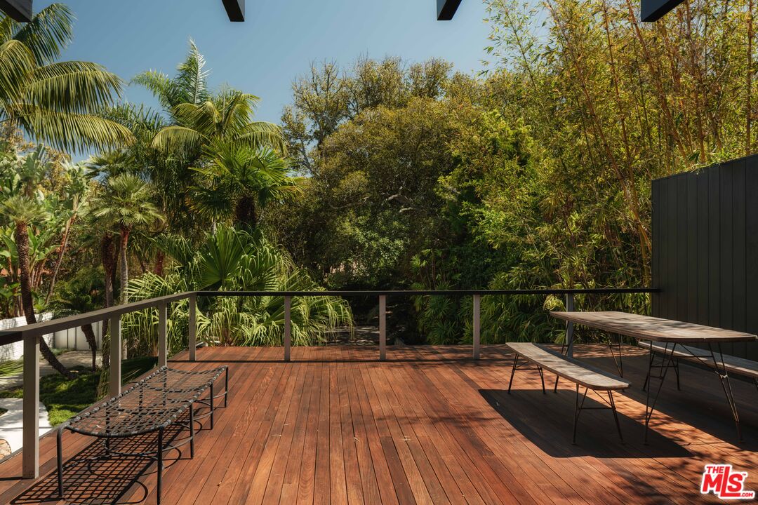 MLS #25612573 image #14