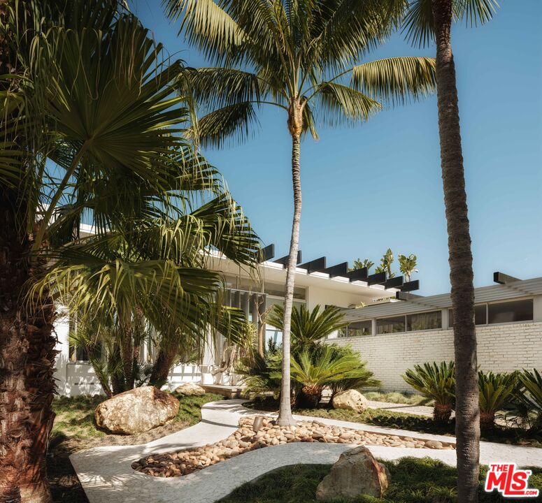 MLS #25612573 image #1