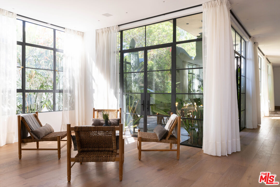 MLS #25612581 image #4