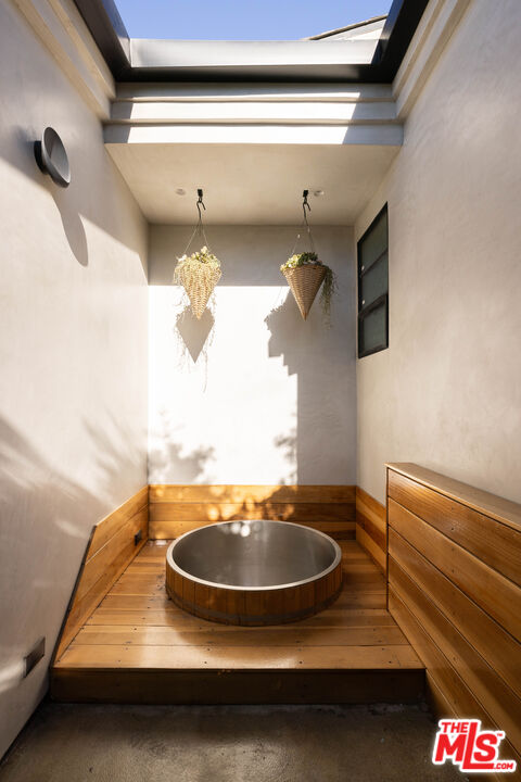 MLS #25612581 image #52