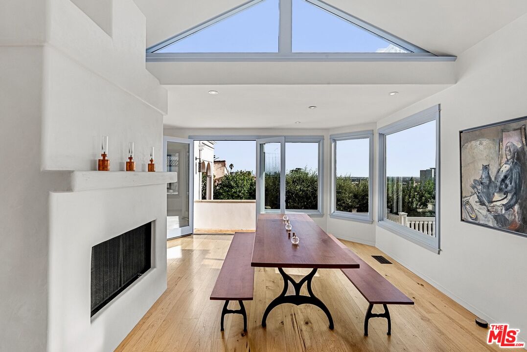 MLS #25612601 image #16