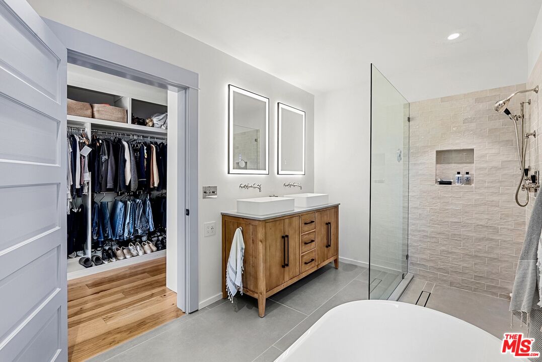 MLS #25612601 image #31