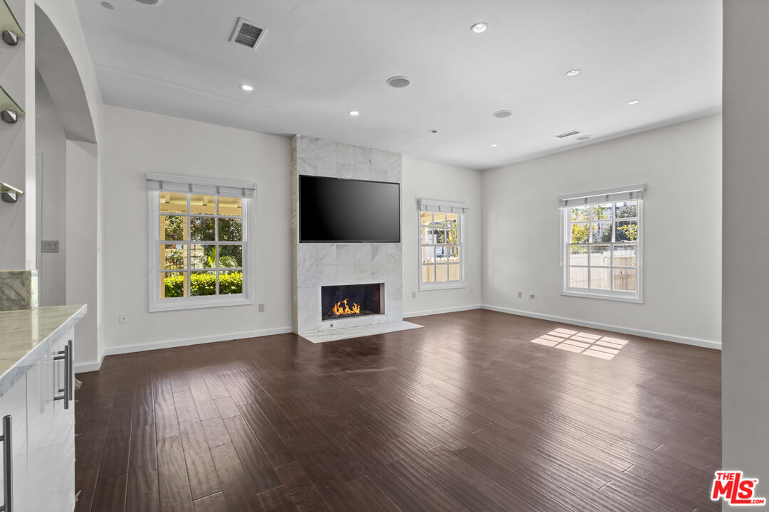 MLS #25612623 image #5