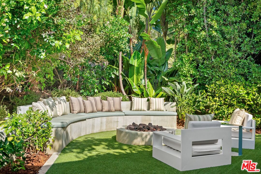 MLS #25612637 image #30