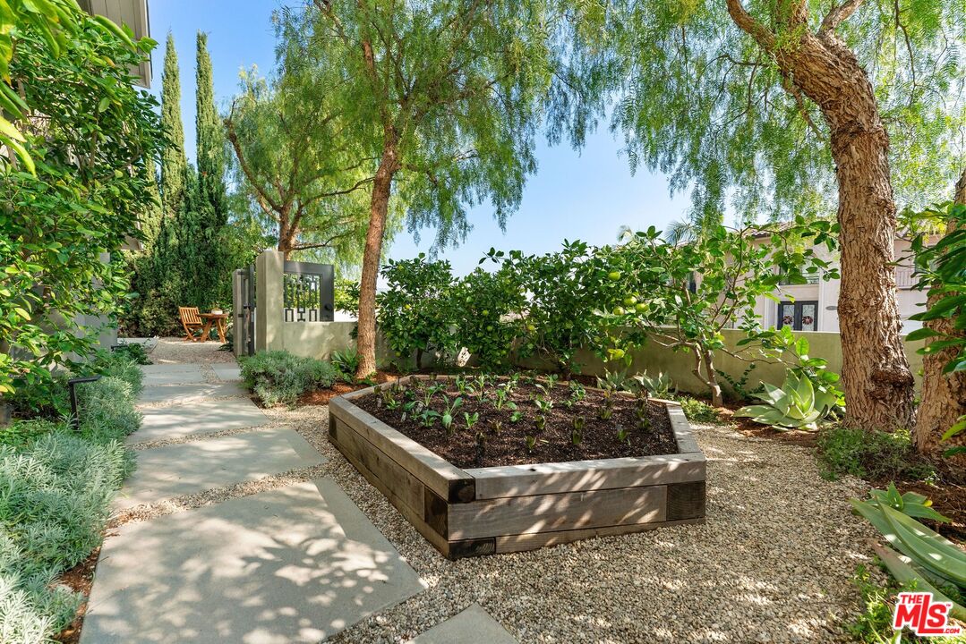 MLS #25612637 image #31