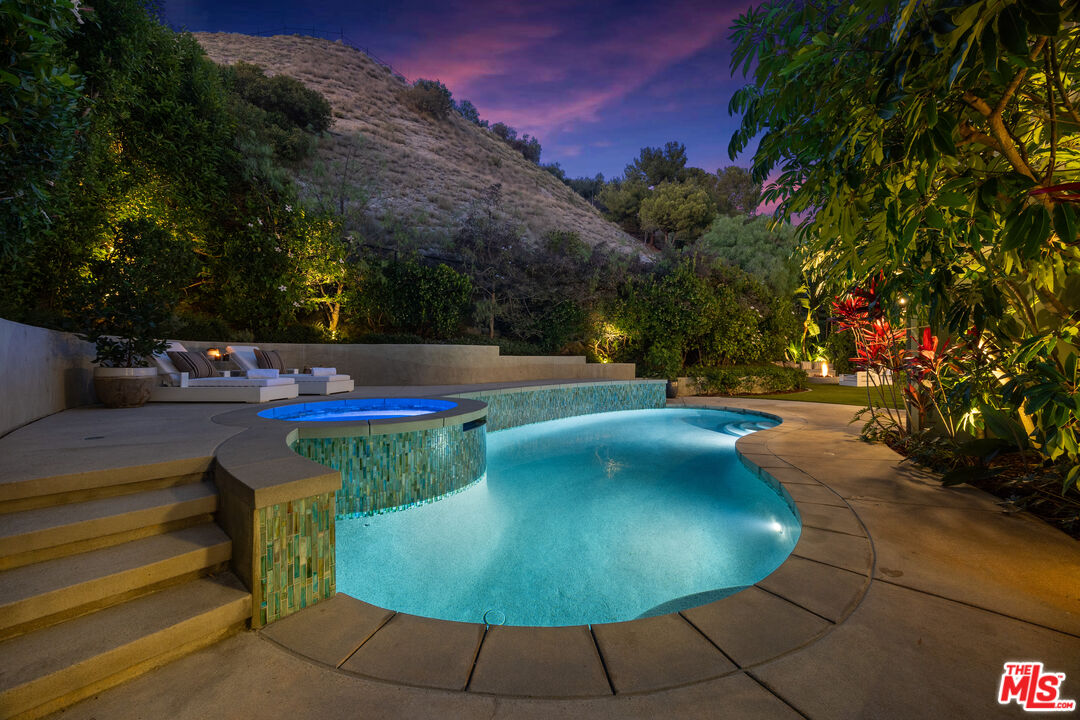 MLS #25612637 image #41