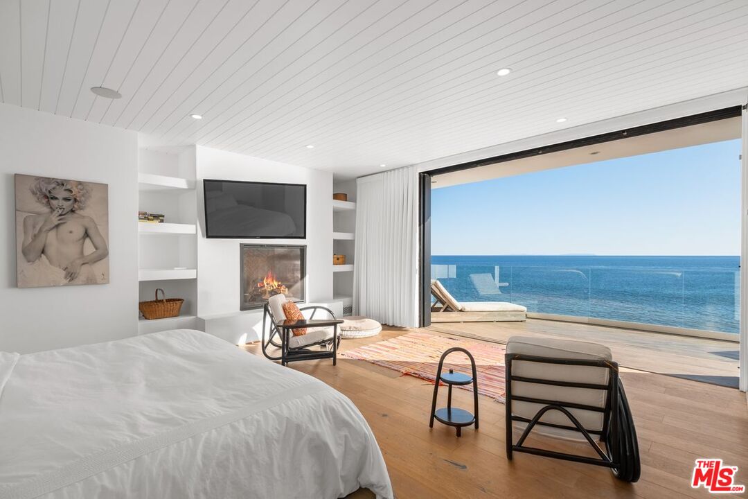 MLS #25612647 image #17