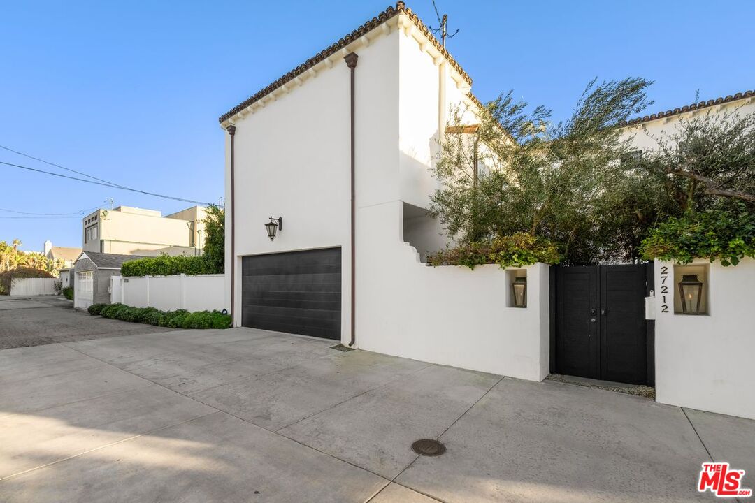 MLS #25612647 image #32