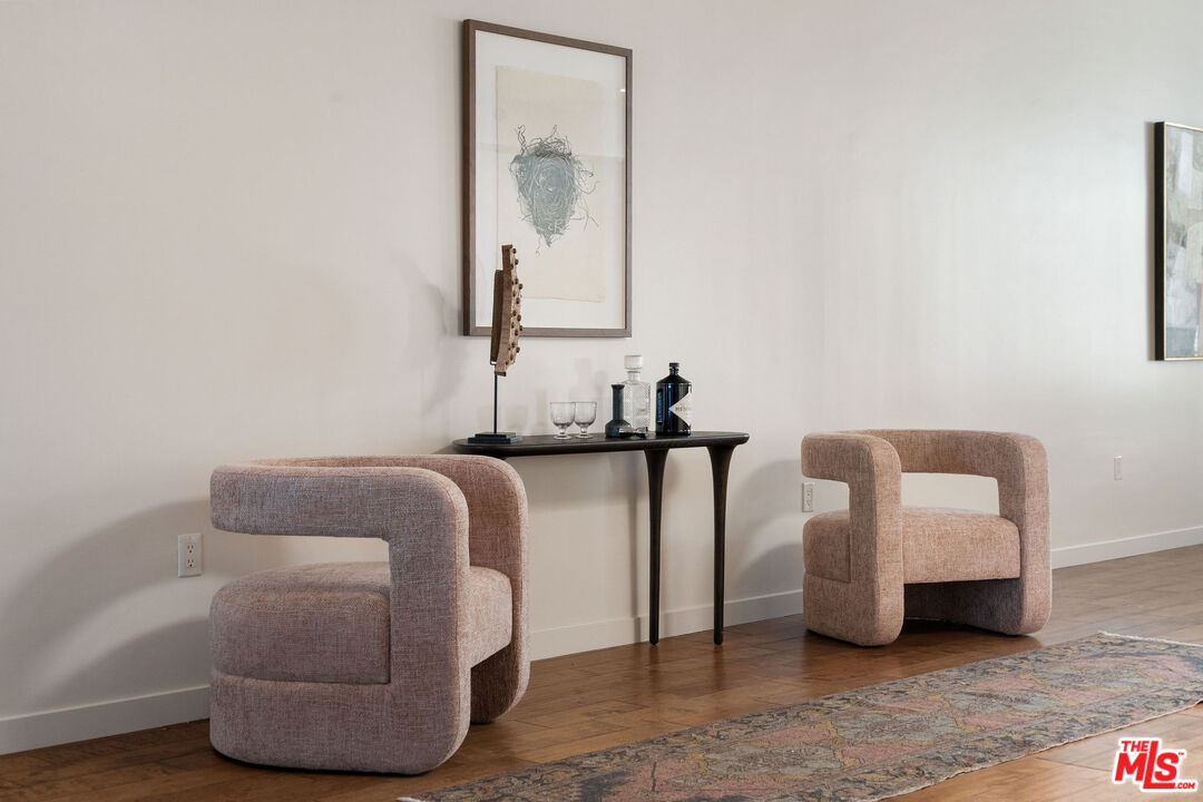 MLS #25612779 image #5