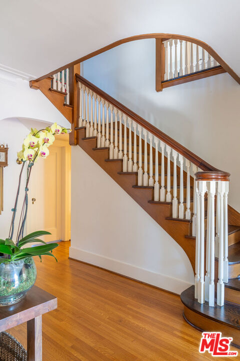 MLS #25612841 image #2