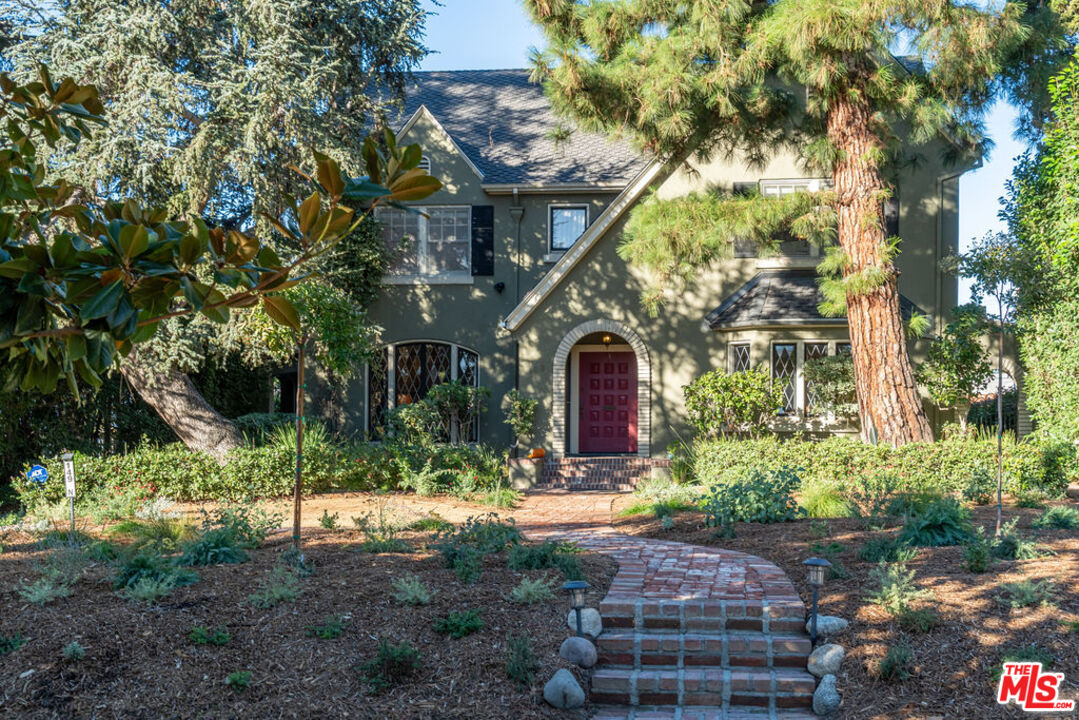 MLS #25612841 image #0