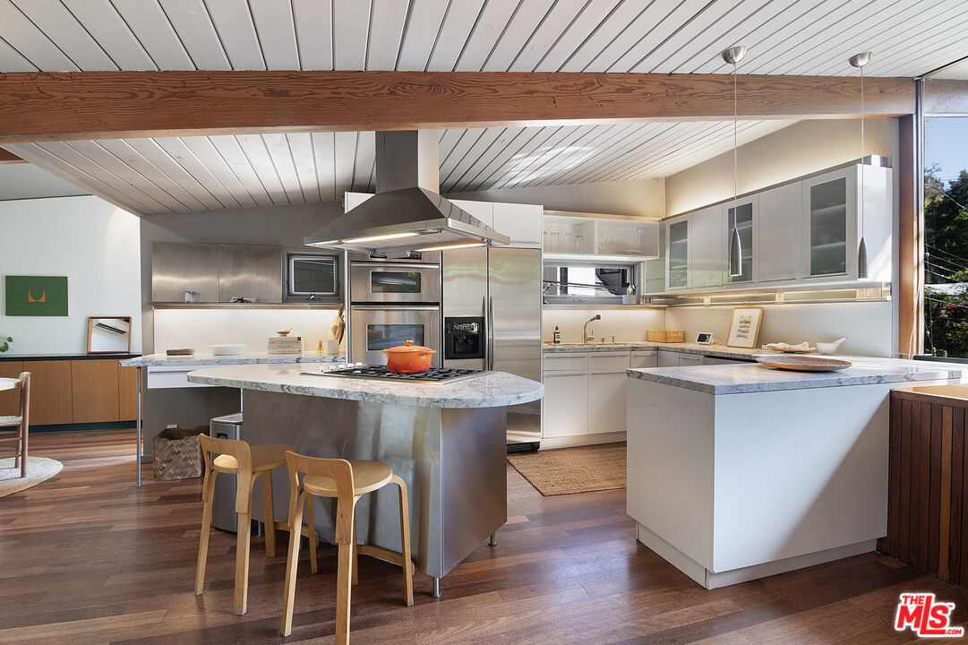 MLS #25612887 image #9