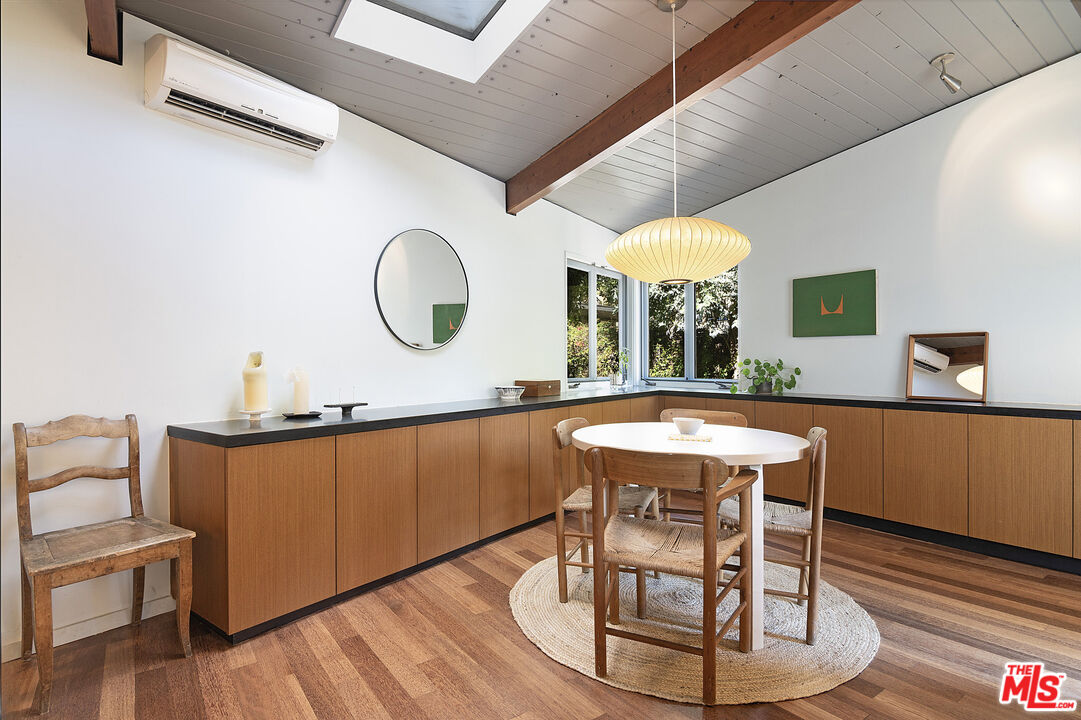 MLS #25612887 image #12