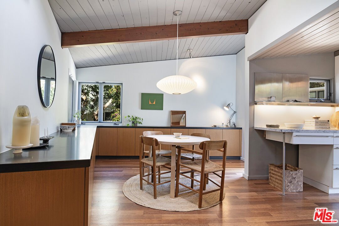 MLS #25612887 image #13