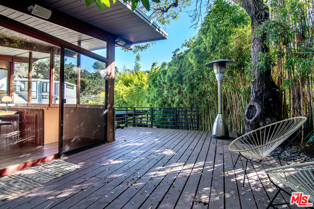 MLS #25612887 image #17