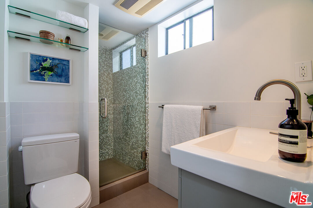 MLS #25612887 image #27