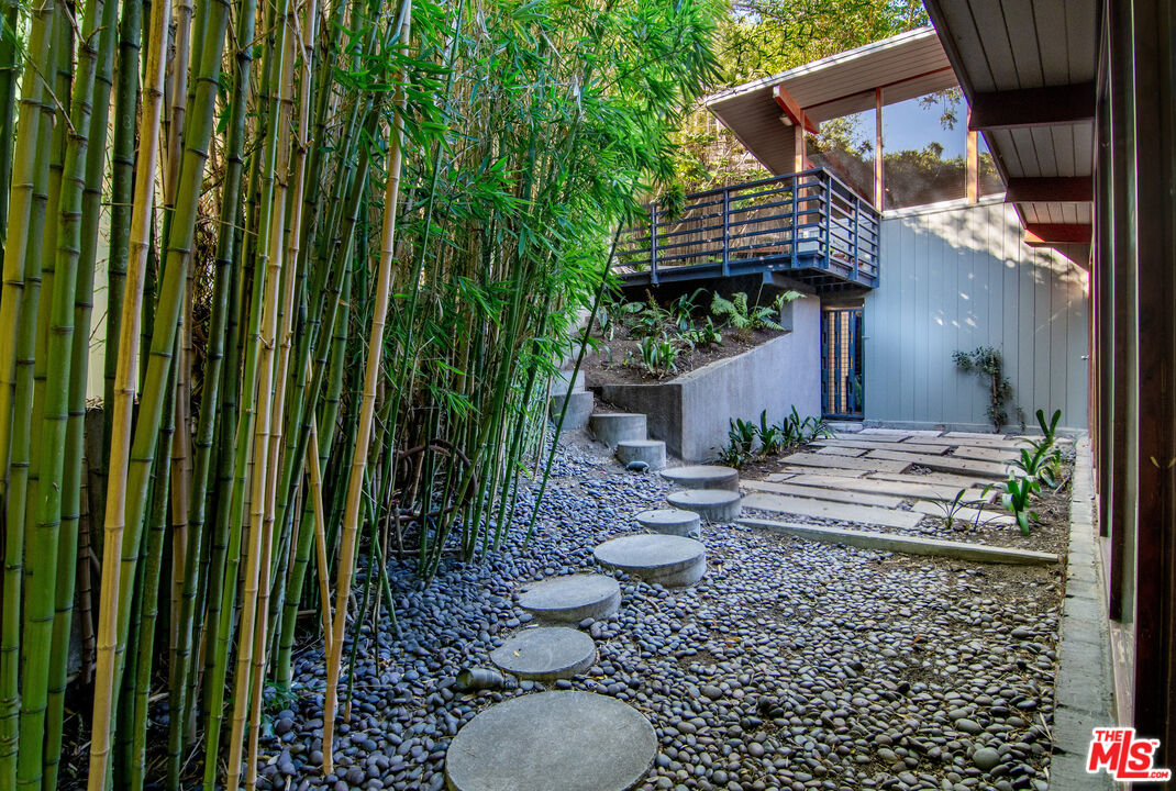 MLS #25612887 image #29