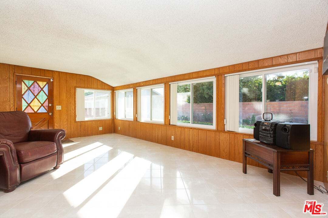 MLS #25612921 image #20