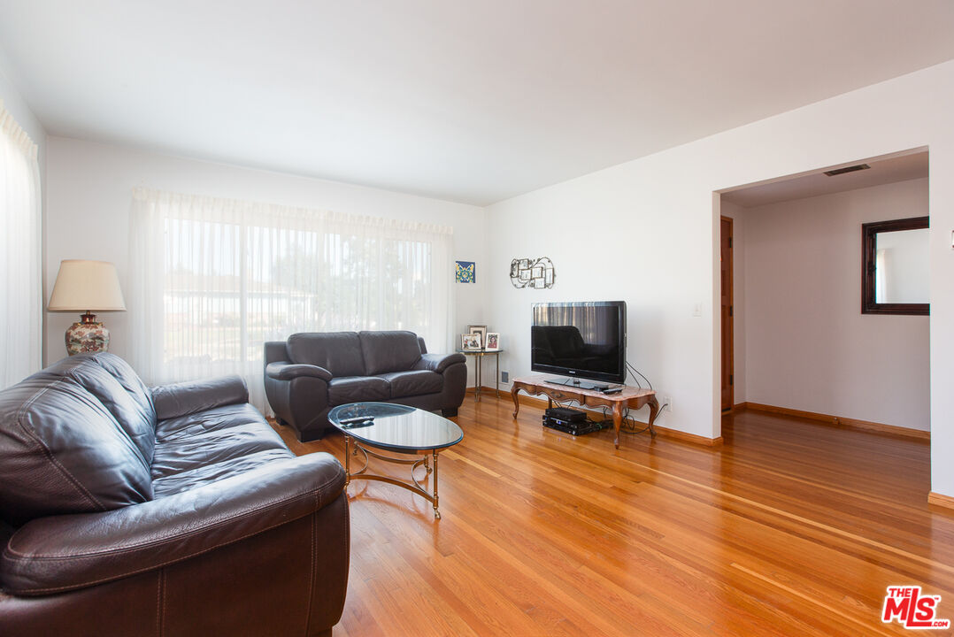 MLS #25612921 image #8