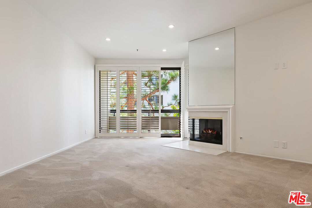 MLS #25612931 image #9