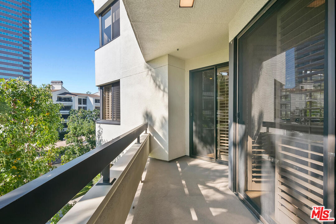 MLS #25612931 image #10