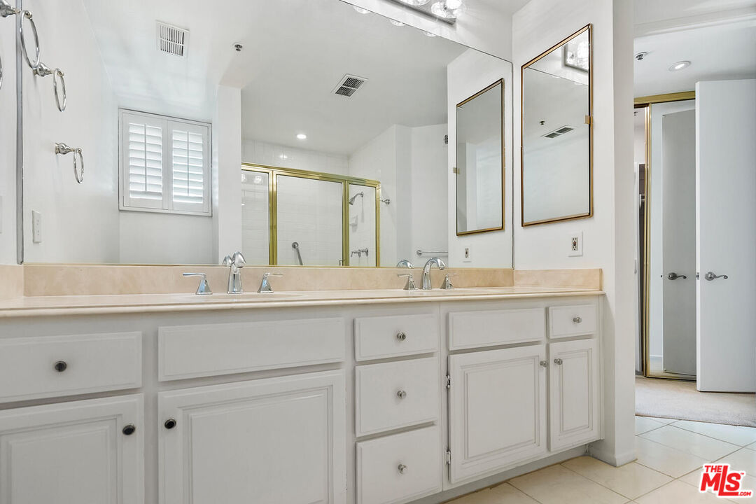 MLS #25612931 image #28