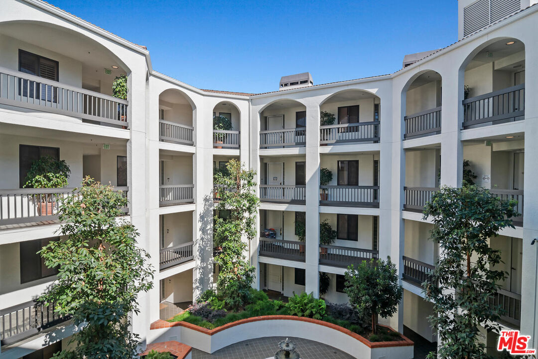 MLS #25612931 image #3