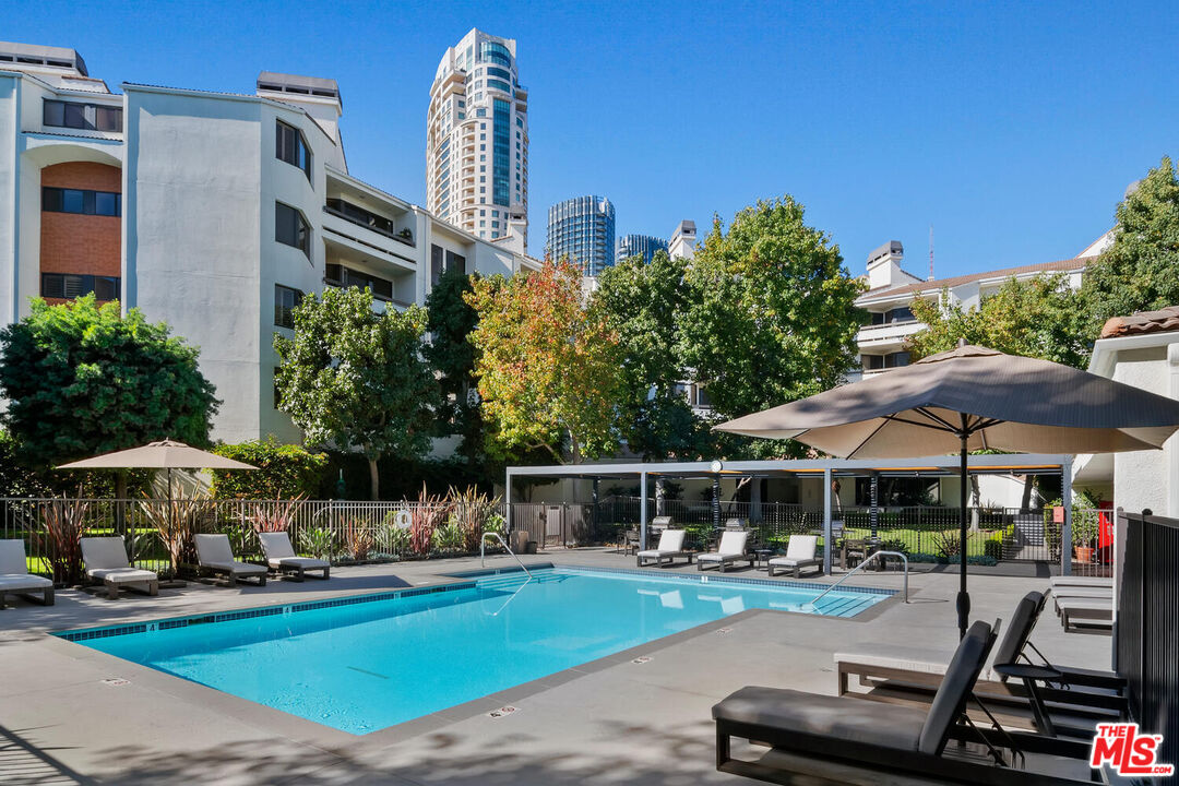 MLS #25612931 image #44