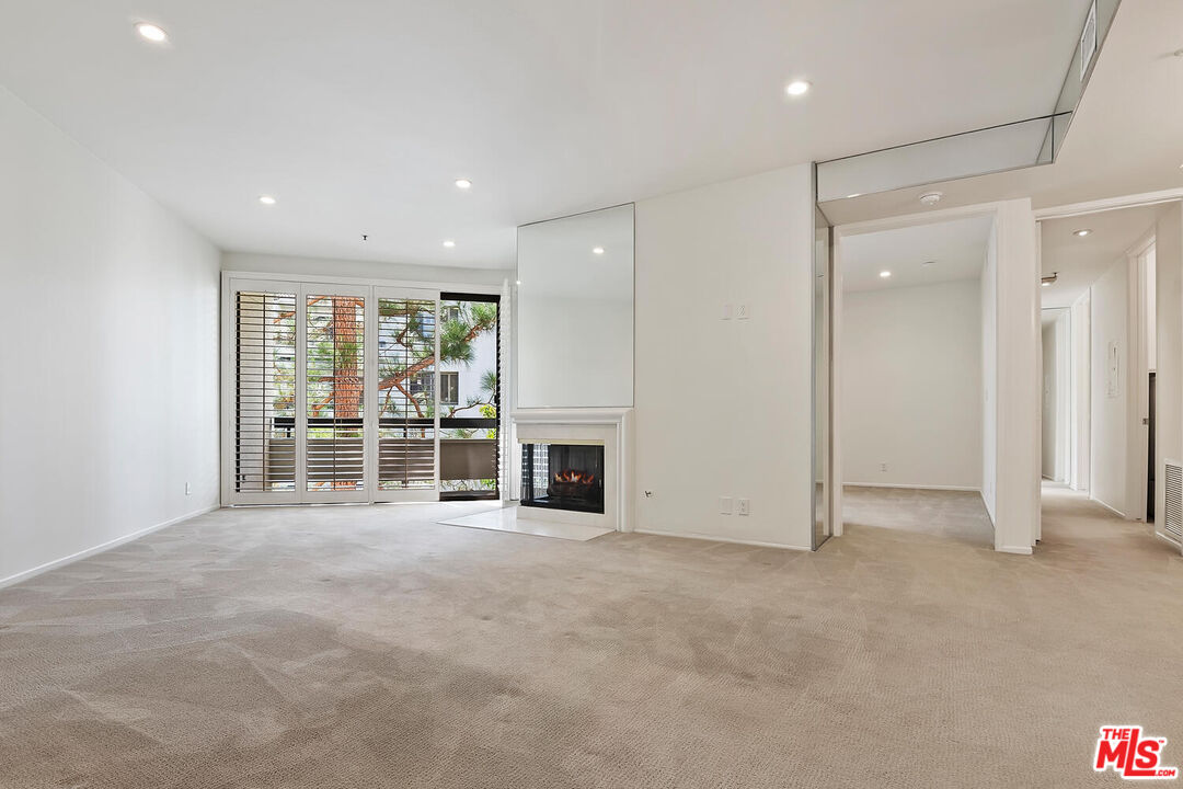 MLS #25612931 image #8