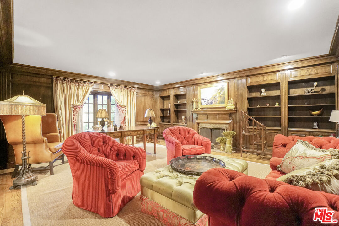 MLS #25613029 image #4