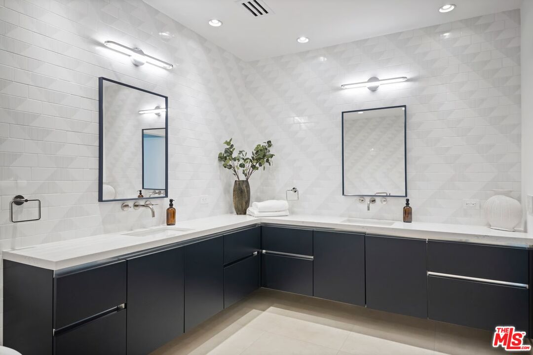 MLS #25613129 image #9