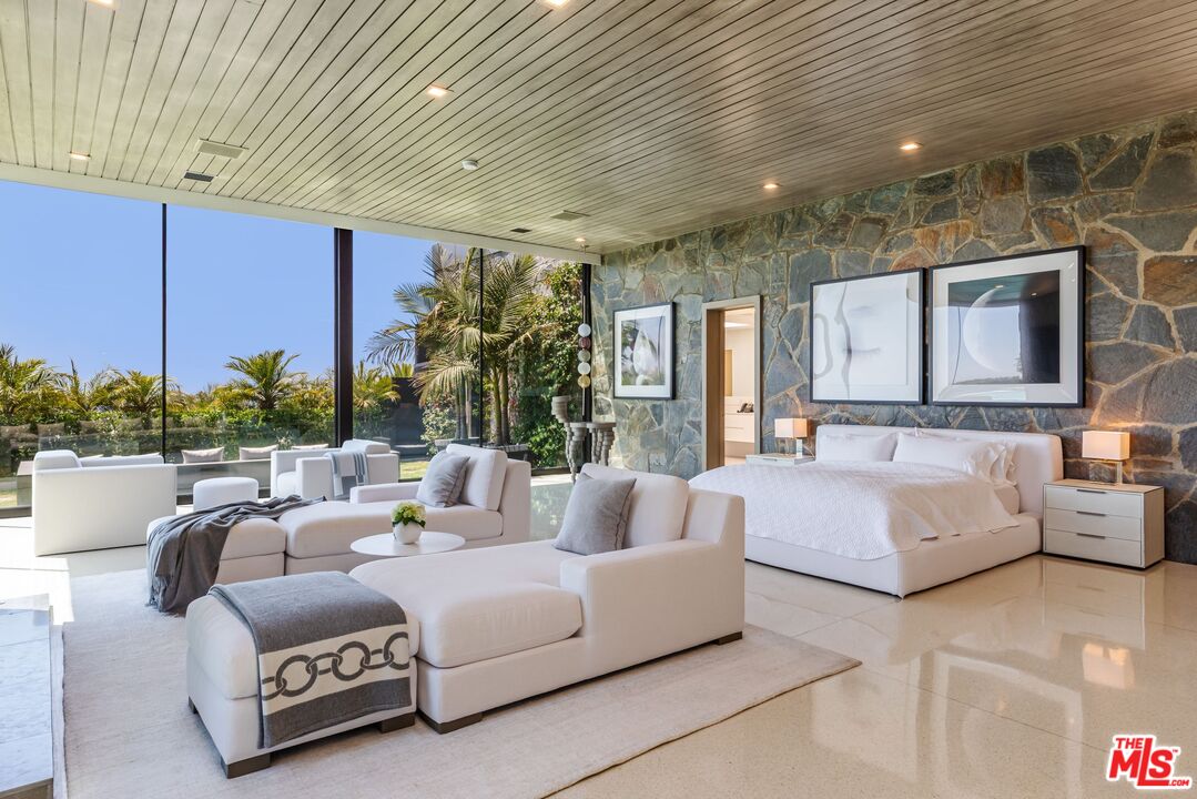 MLS #25613139 image #15