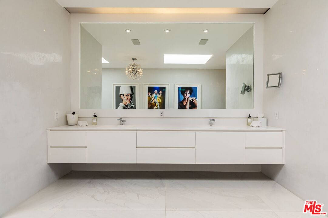 MLS #25613139 image #17