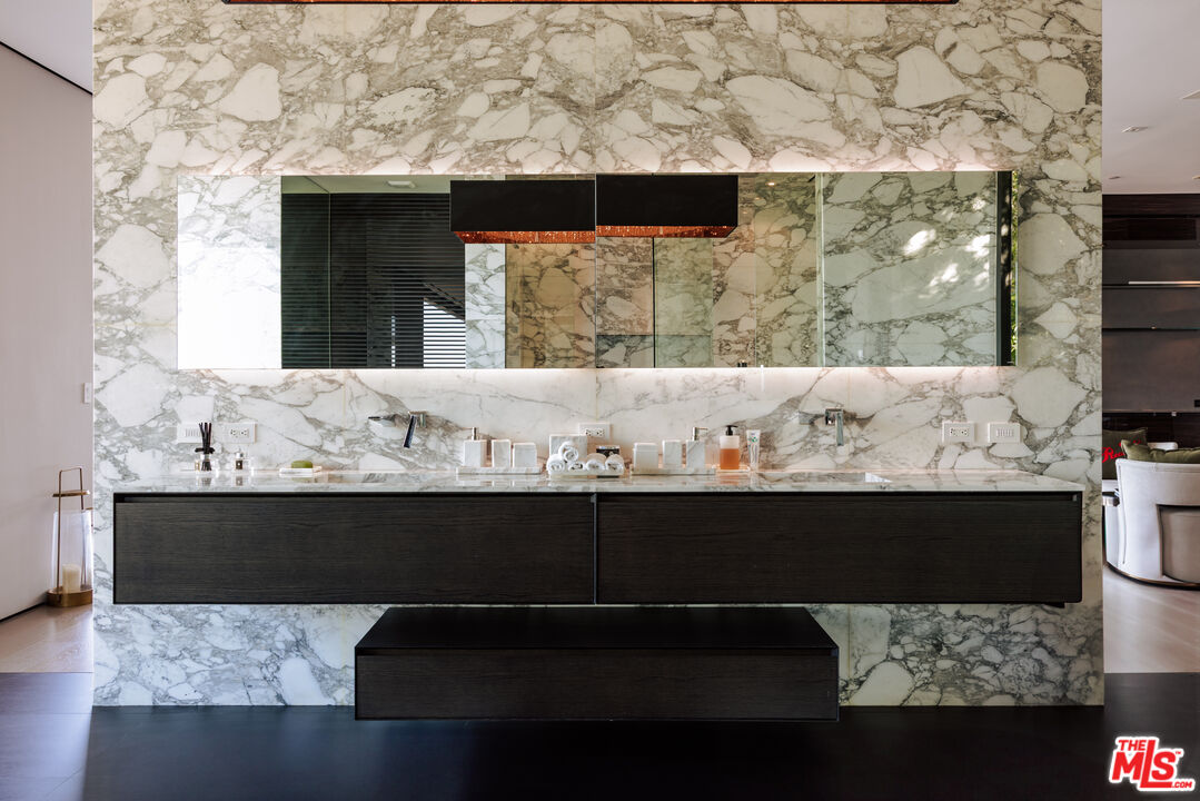 MLS #25613211 image #19