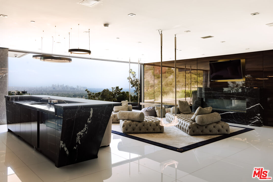 MLS #25613211 image #22