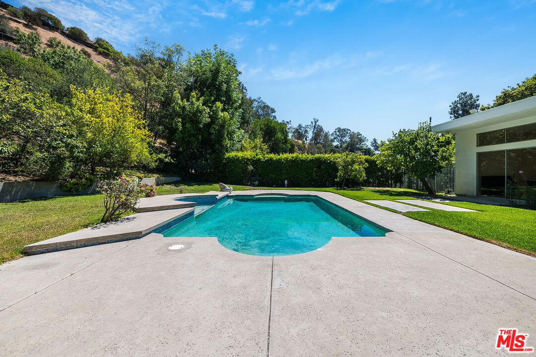 MLS #25613445 image #13