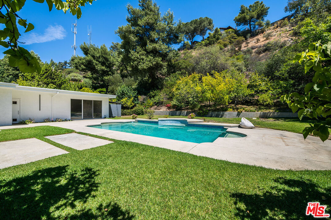 MLS #25613445 image #14