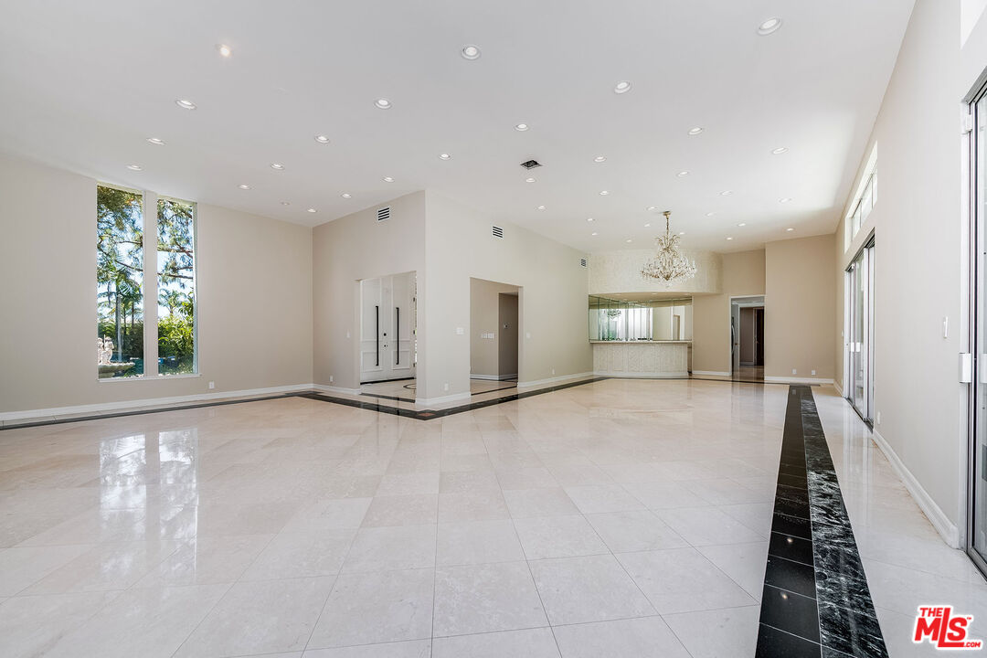 MLS #25613445 image #4