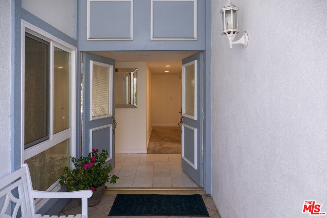 MLS #25613477 image #1