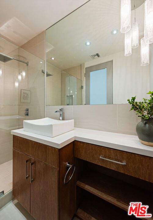 MLS #25613487 image #21