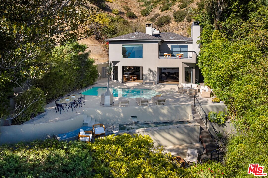 MLS #25613487 image #2